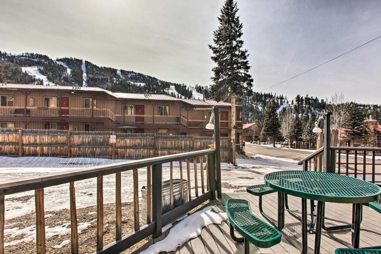 Cozy Red River Condo - Walk To Chair Lift! Экстерьер фото