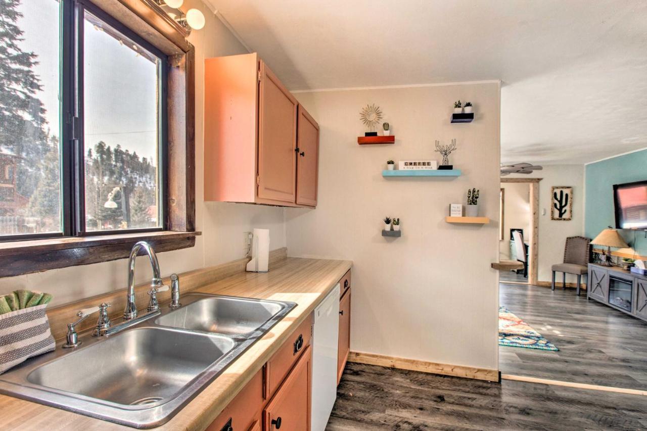 Cozy Red River Condo - Walk To Chair Lift! Экстерьер фото
